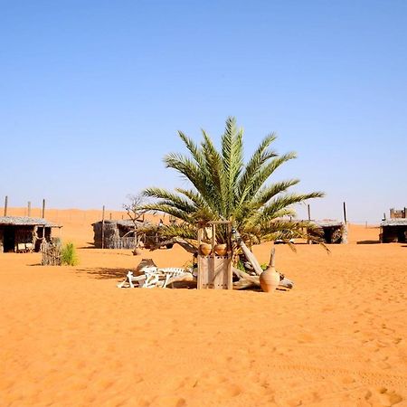 Nomadic Desert Camp Al Wāşil Kültér fotó